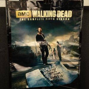 2015 San Diego Comic Con Exclusive The Walking Dead/Black Sails Vinyl Tote 13x16